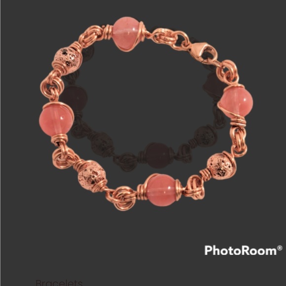 Albert Gilles Art - hand-made by DianeGilles copper and cherry quartz bracelet - Picture 8 of 8